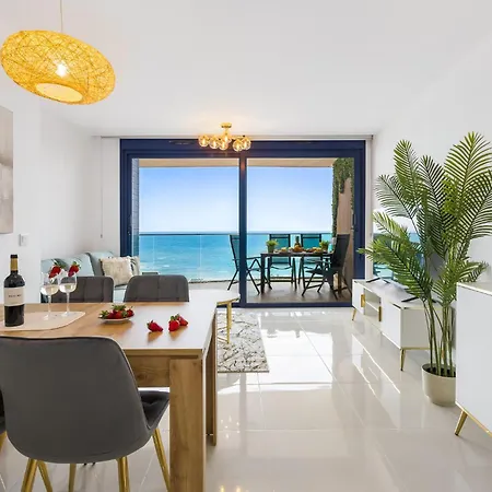 Sea Senses Golden View Apartment *
